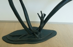 Jaroslav Susta, The Swan Table 1991 in Wood, paper mache, Tsjech