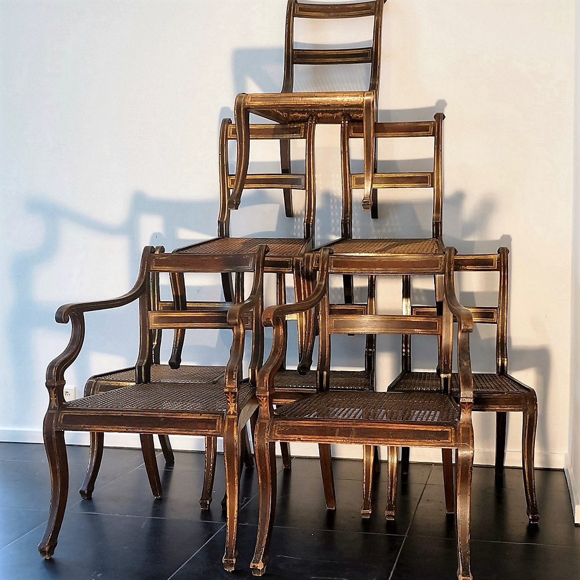regency Set Of 8 Regency Simulated Rosewood Chairs
